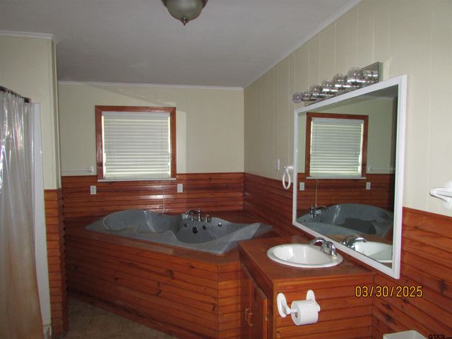 1593 CR 4623, Troup, TX 75789