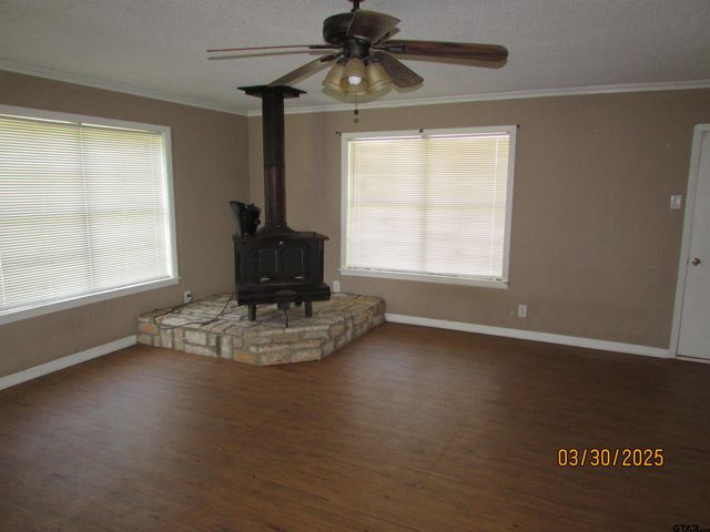 1593 CR 4623, Troup, TX 75789