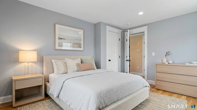 10 Point Beach Drive, Milford, CT 06460