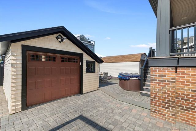 10 Point Beach Drive, Milford, CT 06460