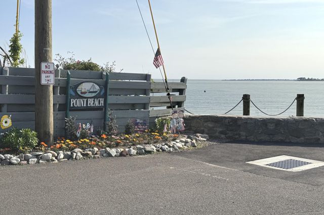 10 Point Beach Drive, Milford, CT 06460