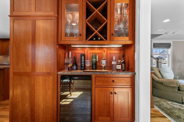 10 Point Beach Drive, Milford, CT 06460