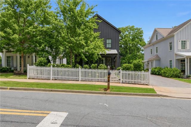 2769 Matthews Street SE, Smyrna, GA 30080