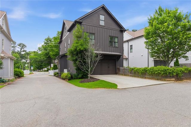 2769 Matthews Street SE, Smyrna, GA 30080
