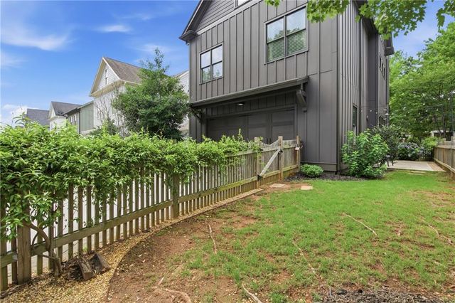 2769 Matthews Street SE, Smyrna, GA 30080