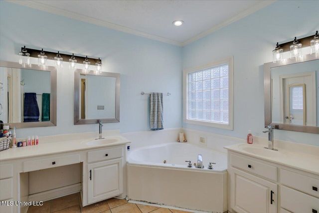 118 Pine Ridge Circle, Brandon, MS 39047