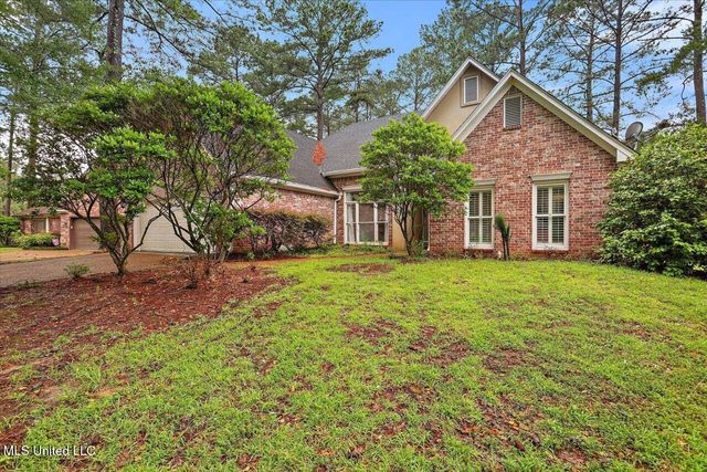 118 Pine Ridge Circle, Brandon, MS 39047