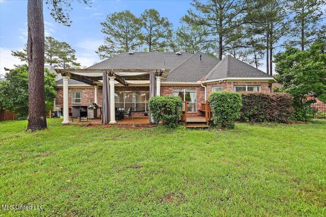 118 Pine Ridge Circle, Brandon, MS 39047
