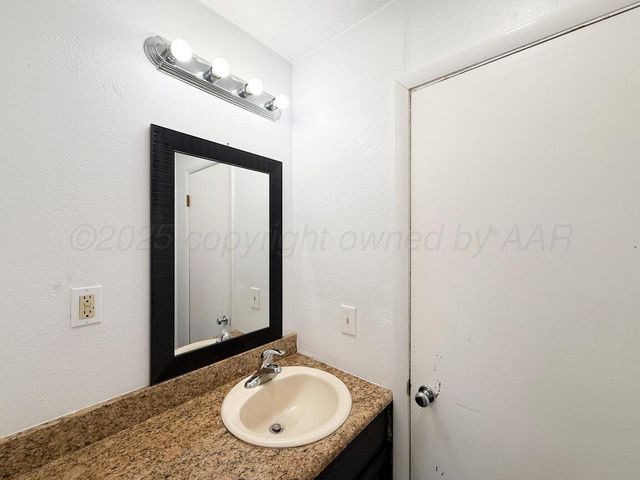 108 Gardner Street, Borger, TX 79007