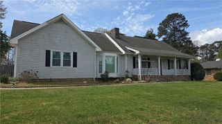 3033 Skyland Drive, Snellville, GA 30078