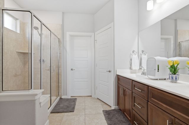 4727 Bluffview Drive, Haltom City, TX 76137