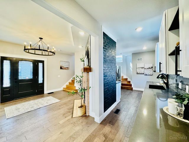 2014 Clarion Avenue, Cincinnati, OH 45207