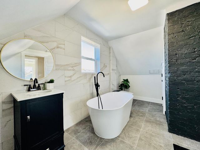 2014 Clarion Avenue, Cincinnati, OH 45207