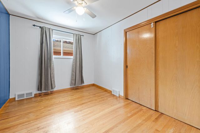 19924 Chalon Street, Saint Clair Shores, MI 48080