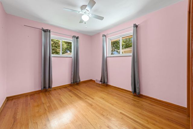 19924 Chalon Street, Saint Clair Shores, MI 48080