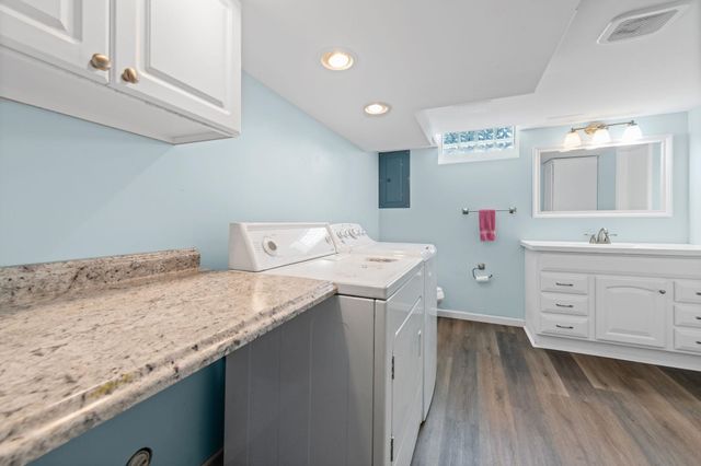 19924 Chalon Street, Saint Clair Shores, MI 48080