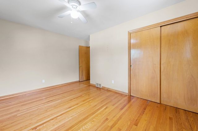19924 Chalon Street, Saint Clair Shores, MI 48080