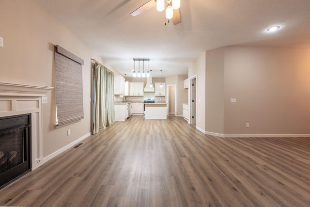 532 Fox Creek Road, Rogersville, MO 65742