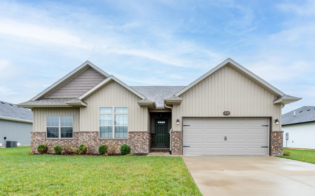 532 Fox Creek Road, Rogersville, MO 65742