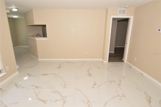 8764 MALLARD RESERVE DRIVE 101, Tampa, FL 33614