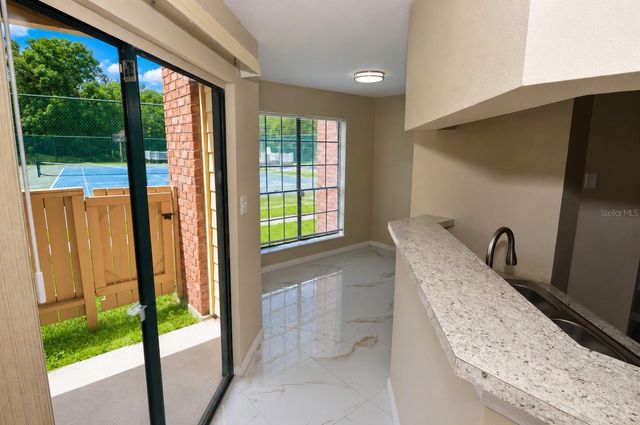 8764 MALLARD RESERVE DRIVE 101, Tampa, FL 33614