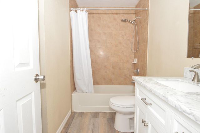 8764 MALLARD RESERVE DRIVE 101, Tampa, FL 33614