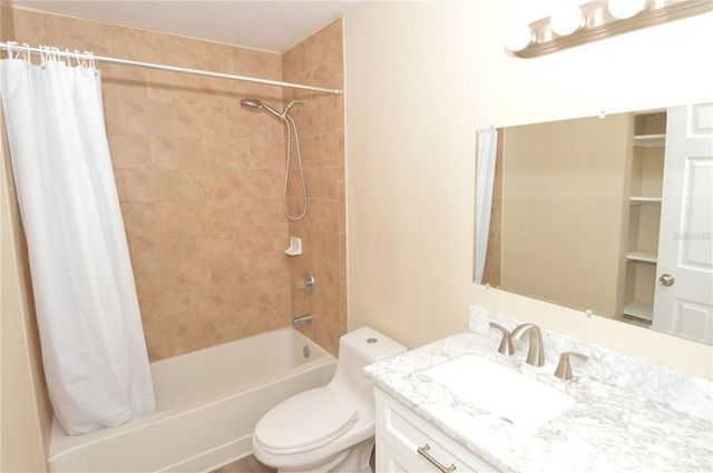 8764 MALLARD RESERVE DRIVE 101, Tampa, FL 33614