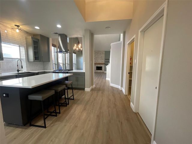 3300 Bratton Heights DR, Austin, TX 78728