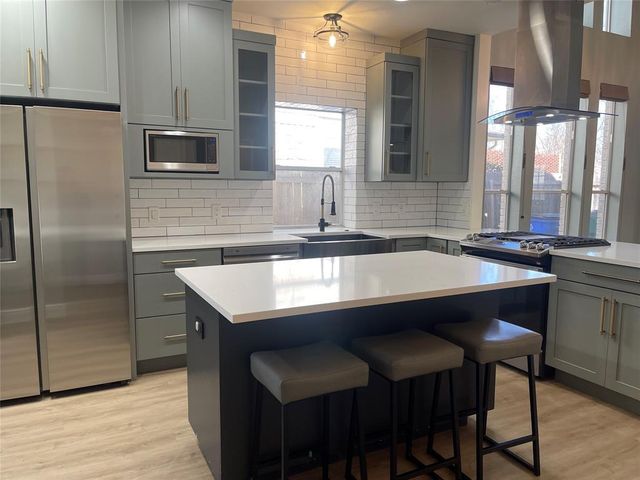 3300 Bratton Heights DR, Austin, TX 78728