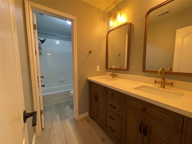 3300 Bratton Heights DR, Austin, TX 78728