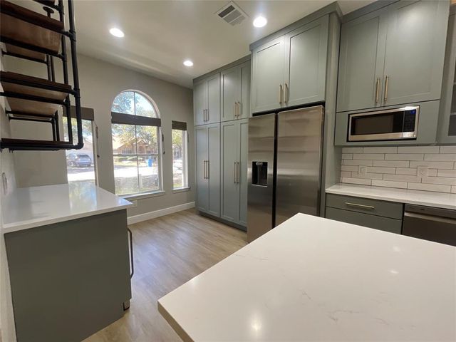 3300 Bratton Heights DR, Austin, TX 78728