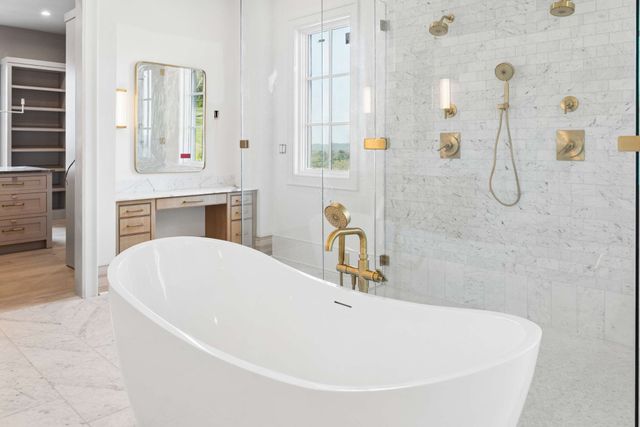 692 Legends Crest Dr, Franklin, TN 37069