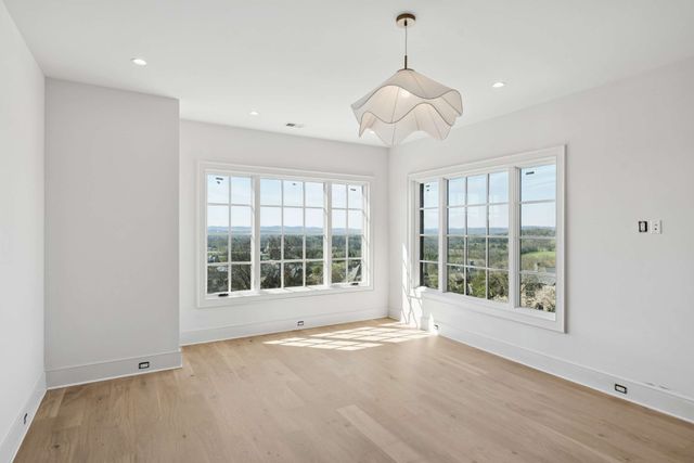 692 Legends Crest Dr, Franklin, TN 37069