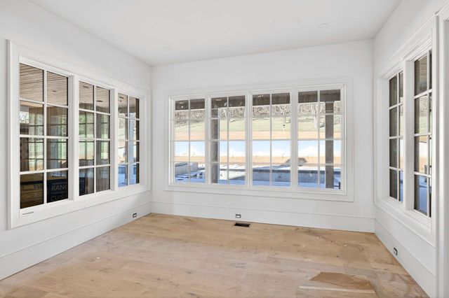 692 Legends Crest Dr, Franklin, TN 37069