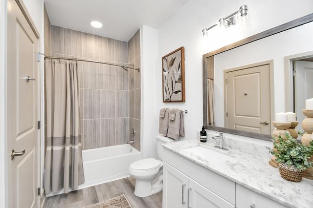 2020 Grandway Drive 9111, Katy, TX 77449