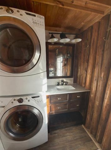 19360 W Chippewa Drive, Evart, MI 49631