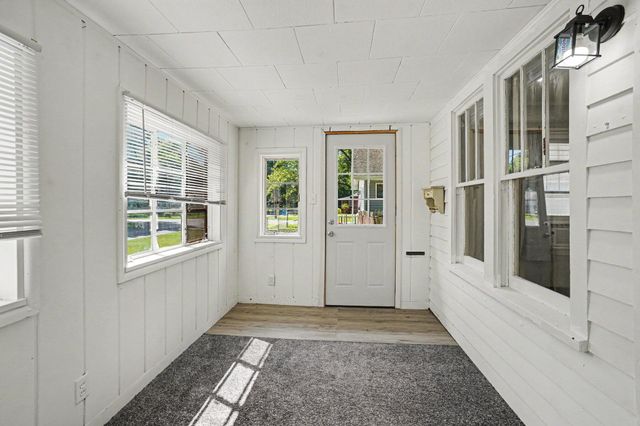 607 Ira Avenue, Kalamazoo Twp, MI 49048