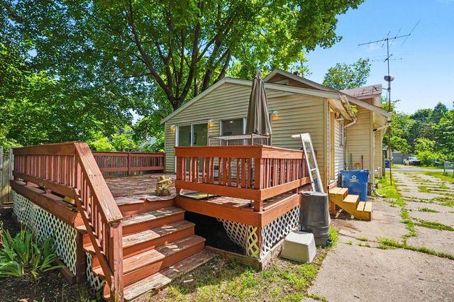607 Ira Avenue, Kalamazoo Twp, MI 49048