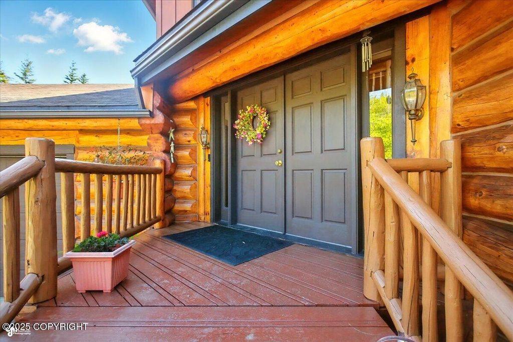10141 Middlerock Road, Anchorage, AK 99507