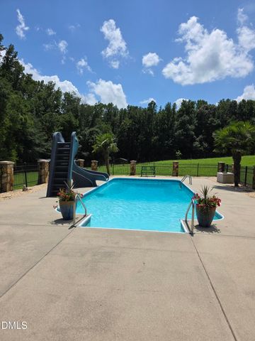 413 Johnson Town Road, Zebulon, NC 27597