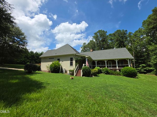 413 Johnson Town Road, Zebulon, NC 27597