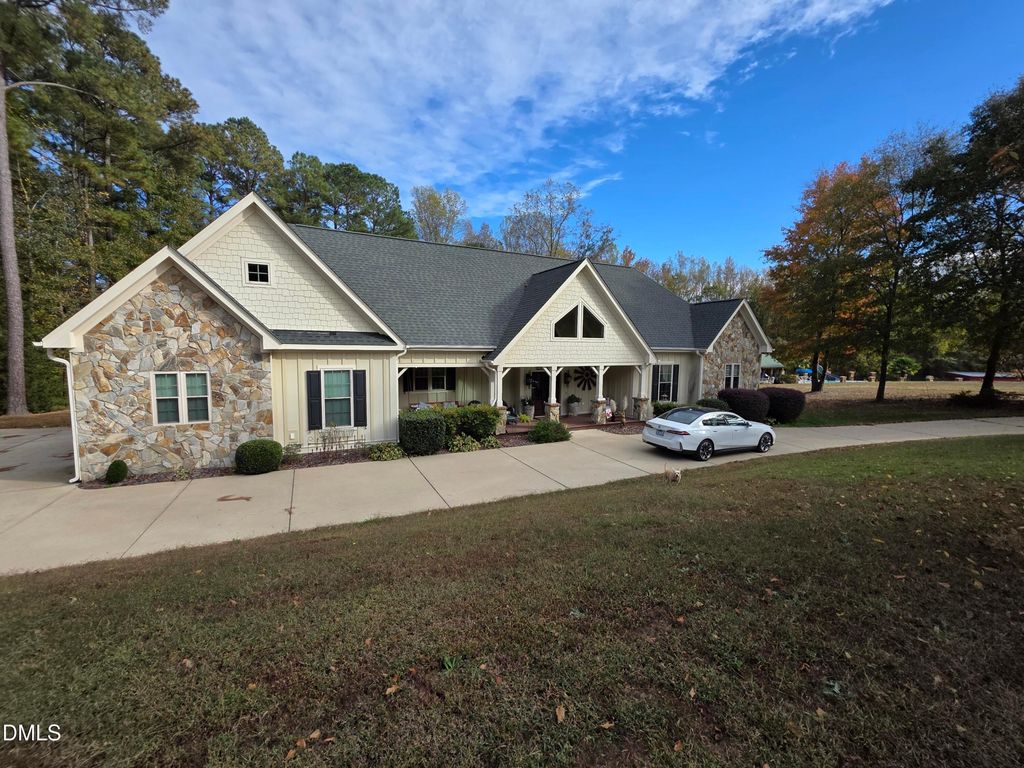 413 Johnson Town Road, Zebulon, NC 27597