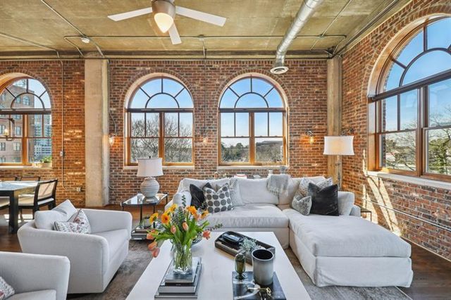 3235 Roswell Road NE 704, Atlanta, GA 30305