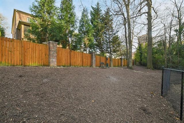 3235 Roswell Road NE 704, Atlanta, GA 30305