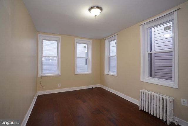 2512 N FRONT ST, Philadelphia, PA 19133