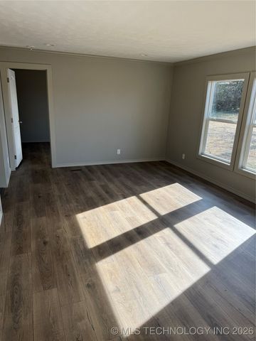 5501 E 81st Street N, Fort Gibson, OK 74434