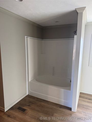 5501 E 81st Street N, Fort Gibson, OK 74434