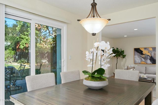 4345 Willow Glen Street, Calabasas, CA 91302
