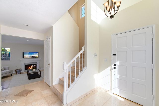 4345 Willow Glen Street, Calabasas, CA 91302