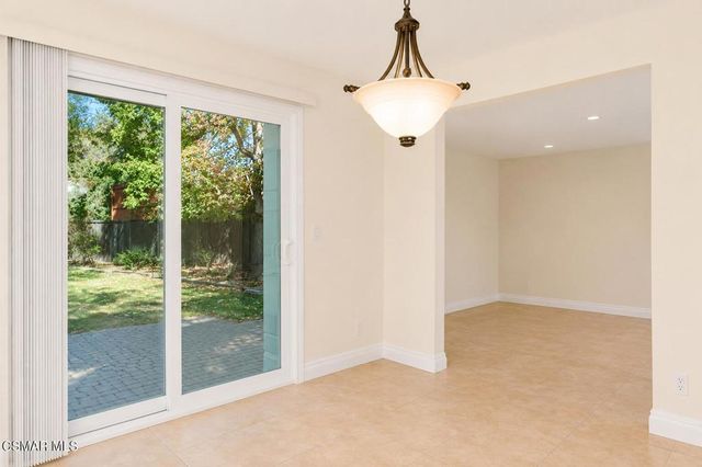 4345 Willow Glen Street, Calabasas, CA 91302